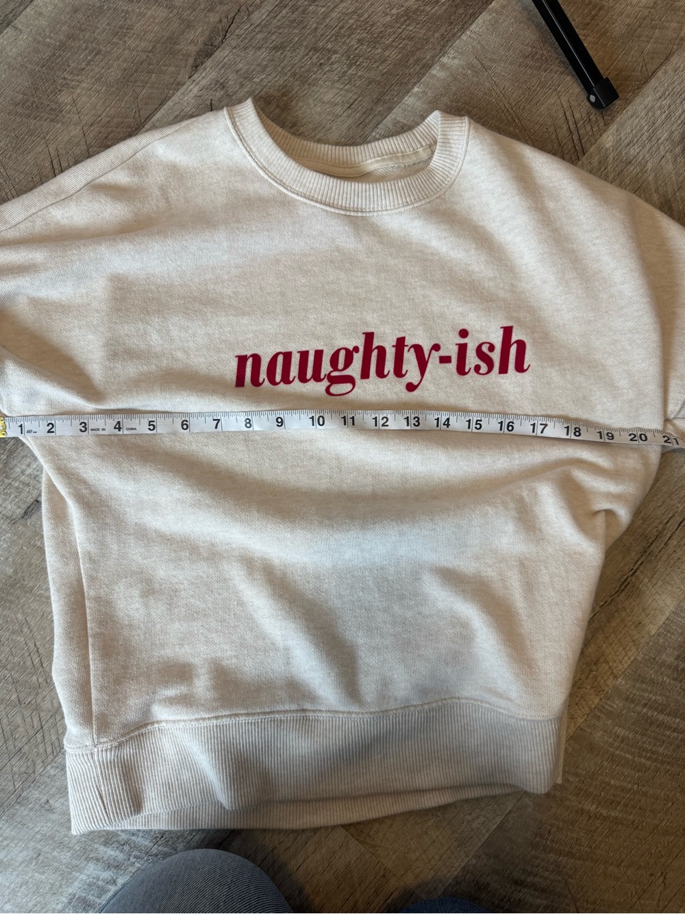 aerie XS cream sweater ‘naughty-ish’ Christmas theme - Picture 9 of 12